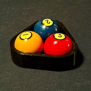 3 Ball Billiards Triangle
