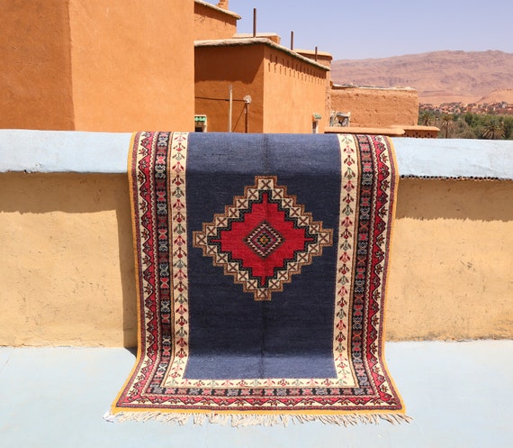 Miniamalist Morrocan rug 5 x 8.7 feet - Vintage rug - Blue Morrocan rug - Hand Knotted rug - Wool rug - Taznakht rug - boho rugs -berber rug