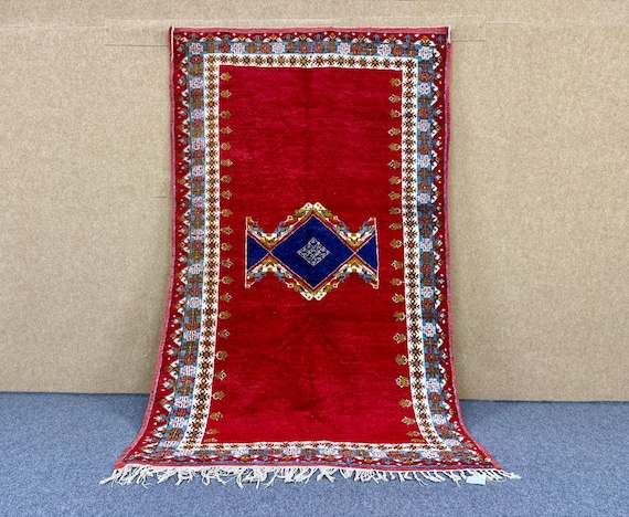 Red Moroccan Berber Rug 5x8 - Vintage handcrafted rugs - Pure Wool Area Rug