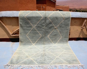 Costume Dimension beni ourain Moroccan Rug - Personalized to your preference