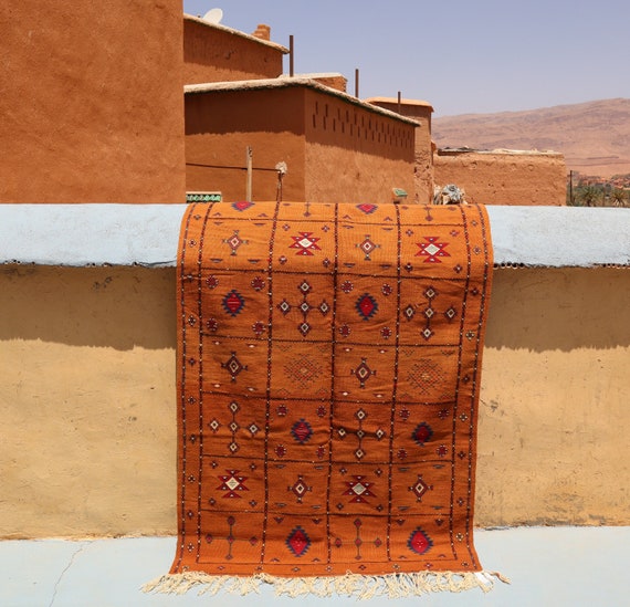 Minimalist flat weave rug 4 x 7 - morrocan rug - brown kilim rug - 4x7 moroccan rug - boho rug - handmade area rug - akhnif rug