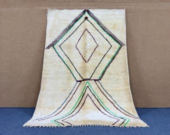 Beni Mrirt Moroccan Rug 5x8 ft | Boho Wool Area Rug | Thick Pile Handmade Carpet | Modern Berber Rug for Neutral Decor | Bohemian Style