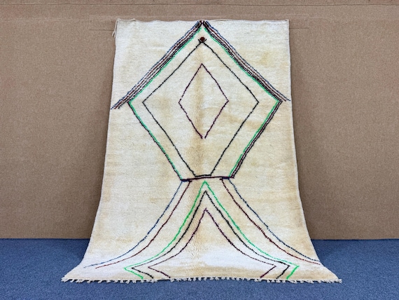 Beni Mrirt Moroccan Rug 5x8 ft | Boho Wool Area Rug | Thick Pile Handmade Carpet | Modern Berber Rug for Neutral Decor | Bohemian Style
