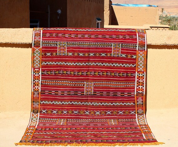 AUTHENTIC BERBER KILIM 6x9 red moroccan rug, flat weave rug, handmade taznakht beni mguild rug, morrocan berber rug