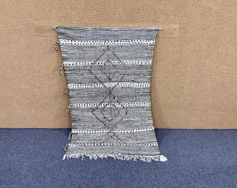 Berber Rug 3x5 ft – Black & White Moroccan Flatweave Carpet – Traditionally Rug – Handwoven in Morocco – Moroccan Home Decor –Area Rug