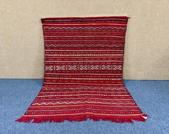 Authentic Moroccan Kilim Rug 5x7 ft– Large Boho Wool Flatweave – Artisan Made Berber Carpet – Living Room Rug– Modern Rug– Free Shipping
