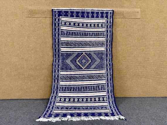Moroccan Rug 2x5 ft –Traditional Kilim Rug – Boho Living Room Rug – Handmade Kilim Wool Carpet – Ethnic Tribal Style–Boho Small Area Rug
