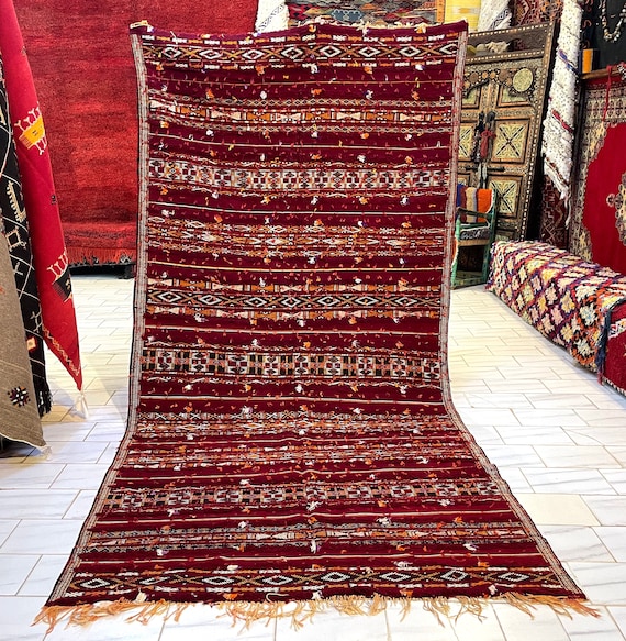 Gorgeous vintage rug 5x11 feet - kilim rug - red kilim - handmade rug - berber rug - Zamoury Kilim Moroccan area rug - 11.2 x 5.6 Feet