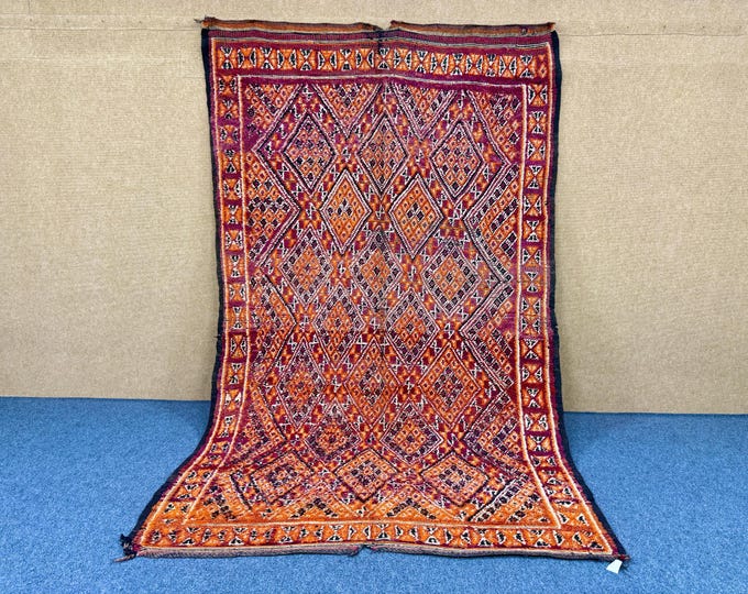 vintage boujaad rug 10,5 x 6,4 ft