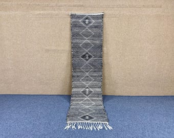 Moroccan Zanafi Rug Runner – Handwoven Flatweave Hallway 2x9  Rug – Boho Entryway Runner – Authentic Wool Carpet– Berber Art Piece