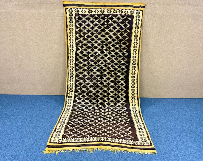 Soft Moroccan Boujaad Rug – Handmade Wool Carpet –