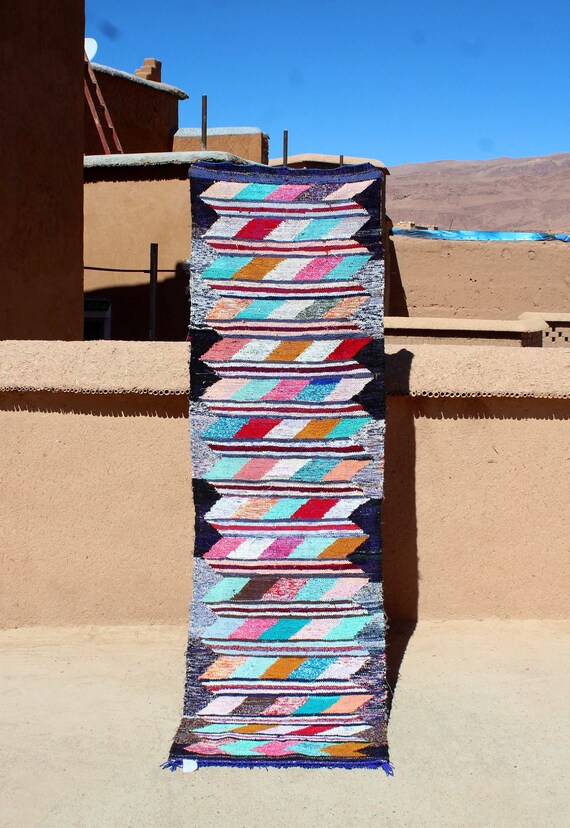 Berber Moroccan Boucharouit Runner - 8.5x2.6 Feet - Flatwoven Kilim Hallway Rug - Pink Colorful