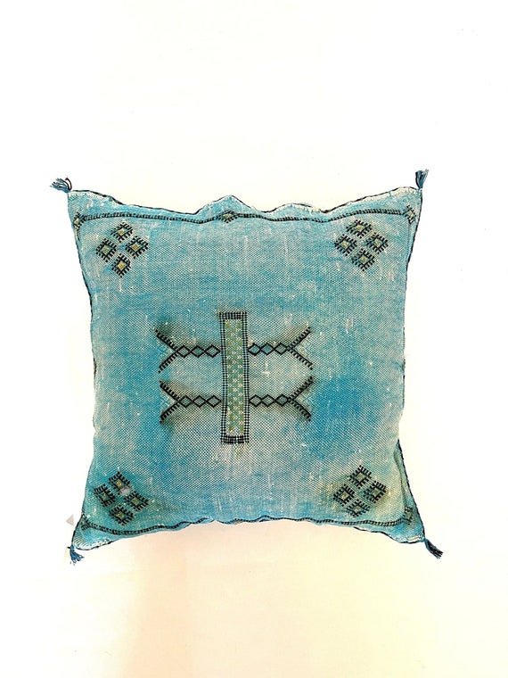 Moroccan pillow - kilim pillow - sabra pillow - cactus silk pillow - blue kilim throw pillow - 18x18 pillow cover