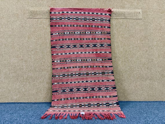 Vintage Moroccan Rug 2x5 ft–Striped Kilim Rug – Handmade Moroccan Wool Rug – Tribal Boho Decor – Boho Small Area Rug