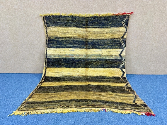 Yellow Vintage Moroccan Rug 5x7 – Beber Rug – Traditionally Rug– Vintage Tribal Wool Carpet – Timeless Berber Design Carpet – Free Shipping