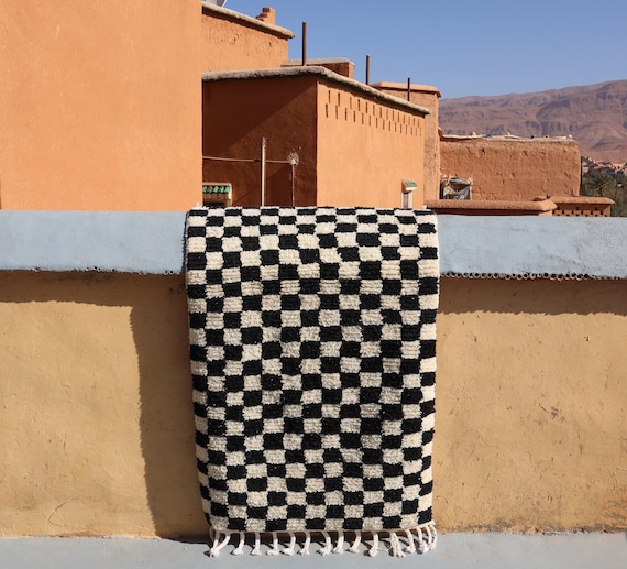 black and white rug checkered wool 3 x 5.2 Feet - checkered rug - berber rug checker - Boho rug - Morrocan Rug - Beni Ourain rug - Wool rug