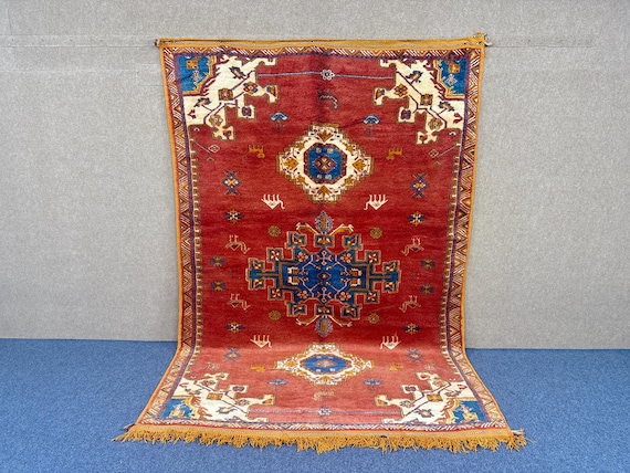 Moroccan Taznakhte rug piece of art 10,7 ft x 7 ft