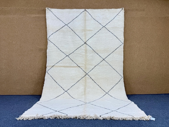 Minimalist Beni Ourain Rug 6x10 ft – Moroccan Wool Carpet – Black and White Tribal Design – Soft Wool Moroccan Carpet – Modern Rug