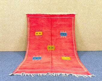 Vintage Red Akhnif Rug from Morocco – Handmade Berber Wool Carpet 4x9 ft - Moroccan Living Room Rug – Rustic Bohemian Wool Rug