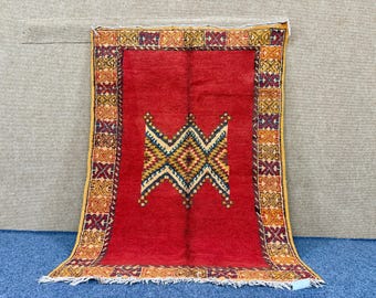 Taznakhet rug 3,7 x 5 ft– Bohemian Living Room Rug – Boho Home Décor – Free Shipping