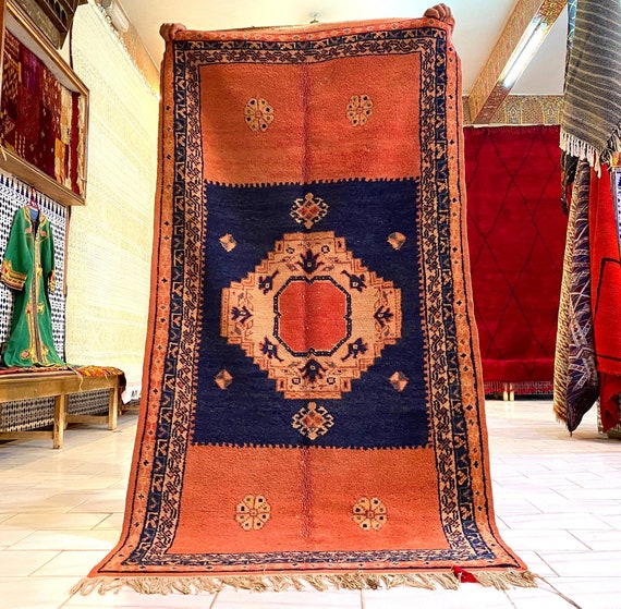 Vintage Berber Moroccan Rug - 4x6 Rug - Boho Chic Wool Rug - Hand Knotted Vintage rug - Berber wool rug - Beni Mguild Rug