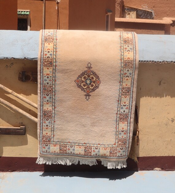Morrocan royal carpet, extra superior rug, beni rug, shag rug, 3x4 rug,Natural rug,traditional rug,