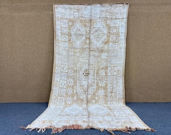Vintage Moroccan Rug 5x11 - Authentic Boujaad Rug - Handmade Berber Rug - Boho Wool Carpet - Tribal Moroccan Rug