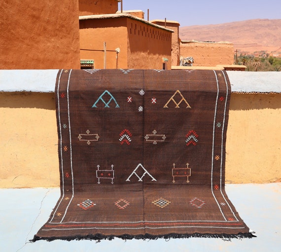 MINIMALIST MOROCCAN RUG - cactus silk rug, 6x9 rug brown, flat weave living room large rug handmade, sabra rug, boujaad rug, azilal rug