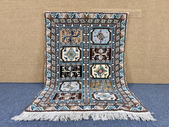 4.4 x 6.3 Moroccan rug