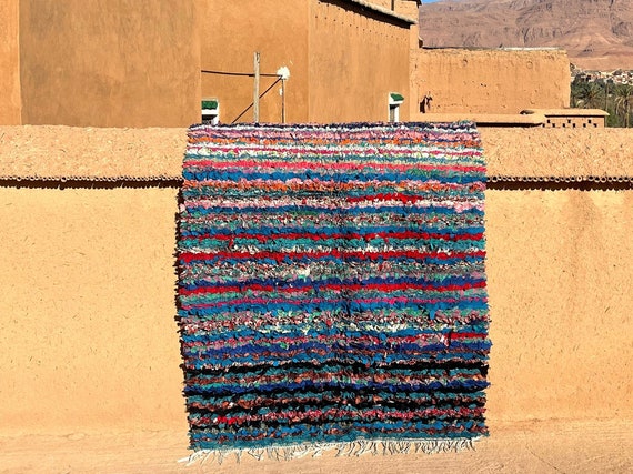 Vintage Moroccan Rug 6.9 x 4.2 Feet - tribal rug - Boucherouite Rug - handmade rug - Berber Rug -  6.10 x 4.10 Feet