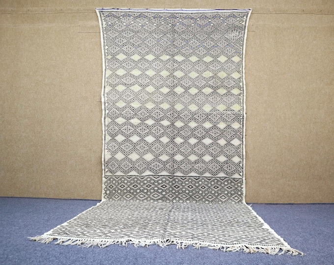 Vintage Moroccan Rug 5x11 - Flat Weave BerBer Rug For Living Room - Traditional Moroccan Rug - Tribal Boho Rug