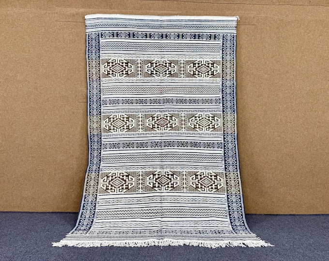 Blue Moroccan Kilim Rug 5x7 ft