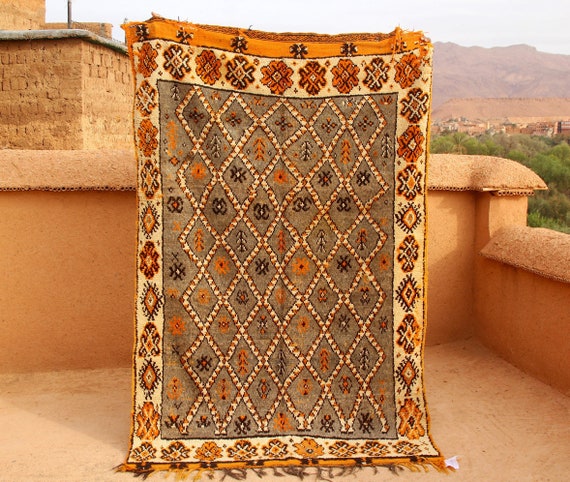 Antique Moroccan Rug - 5x8 Moroccan Rug, Azilal Rug Handmade