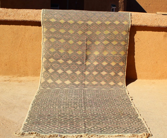 Gorgeous vintage rug 5x12 feet - Kilim rug - Moroccan area rug handmade piece of art - 12 x 5.2 feet