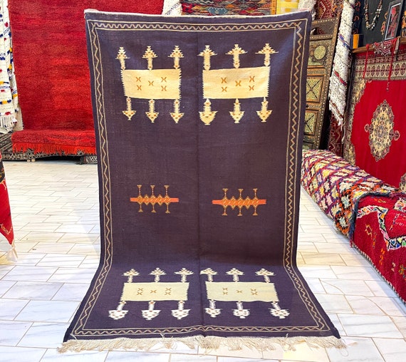 Minimalist Purple rug 5x9 feet - Blue Kilim rug - Berber rug - blue area rug - Akhnif rug - Taznakhet rug - 5 x 9 feet