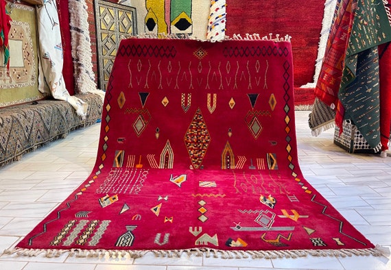 Stunning Red moroccan rug 5.6x8 feet - Berber rug - Royal carpet -stunning area area - handmade piece of art rug -7.9 x 5.6 Feet