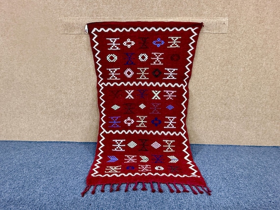 Moroccan rug 3x5 ft