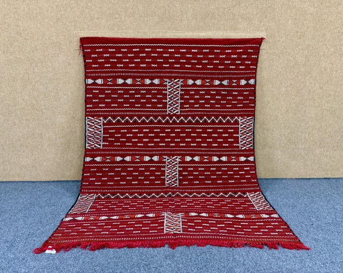Red Moroccan Kilim rug 4x6 - Handcrafted Striped Kilim Rug - Timeless  Boho Carpet - Unique Wool Area Rug