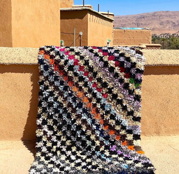 Amazing Moroccan rug 5x8 Feet - Boucherouite rug - Checkered vintage rug - Moroccan area Rug - recycled rug  5.3 x 8.2 Feet