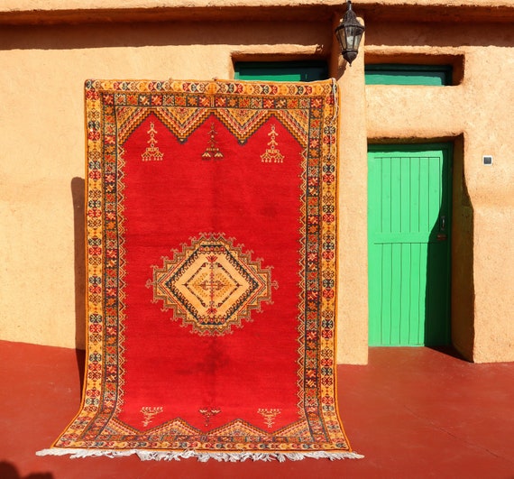 Vibrant Red 5x8 Moroccan Rug - Taznakht rug - HandKnotted rug - Vintage berber rug - Red Bohemian Rug