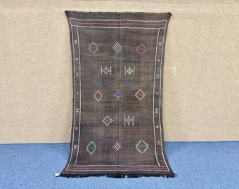 Moroccan Berber Brown Cactus Silk Rug 5x8 – Flatweave Natural Wool Silk Blend – Lightweight Boho Area rug | Free Shipping
