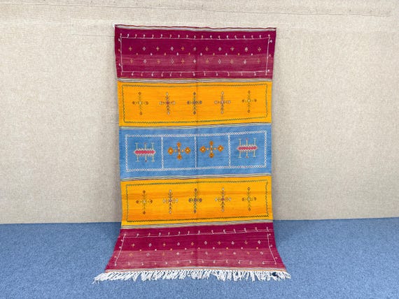 Vintage akhnif rug 5x8.2 ft