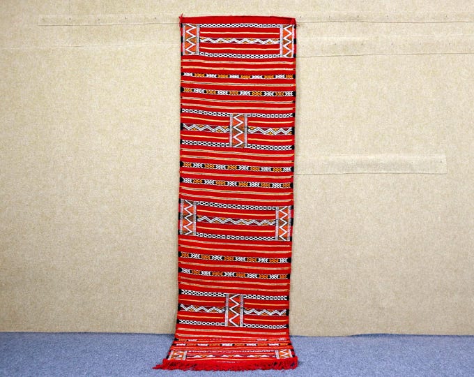 Moroccan Kilim Runner Rug 2x9 - Natural Wool Rug - Tribal Boho Hallway Runner - Berber Handwoven Rug - Kilim Entryway Rug