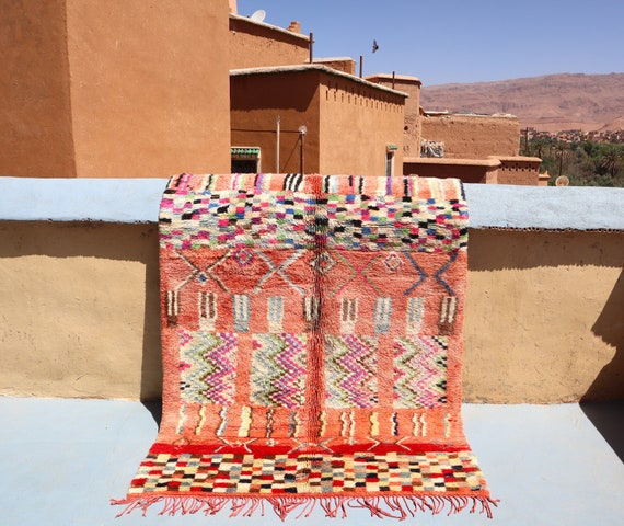 Premium Moroccan Boujaad Rug - 5x8 rug - Handcrafted Boujaad Berber Rug - Azilal rug - Morrocan rug - Pink and Peach Moroccan Beauty