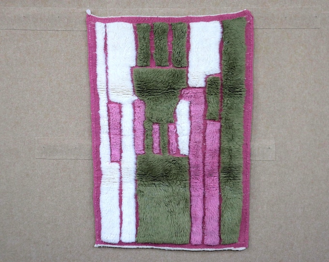 Beni Mrirt Moroccan Rug - Handmade Plush Berber Area Rug - Boho Moroccan Rug - Soft Handwoven Rug for Living Room Bedroom