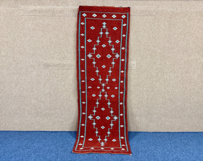 Authentic Kilim Runner – Moroccan Flatweave Rug 2x8 ft – Tribal Berber Wool Rug for Entryway or Kitchen – Boho Berber Long Wool Rug
