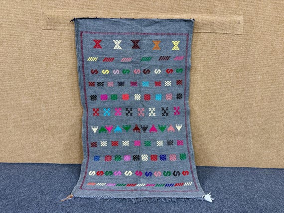 Moroccan rug 3x5 ft