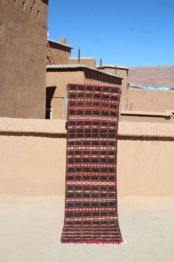 Vintage Moroccan Kilim Runner - 8.4 x 2.6 Feet - Handmade Berber Runner - Nomad runner - tuareg runner