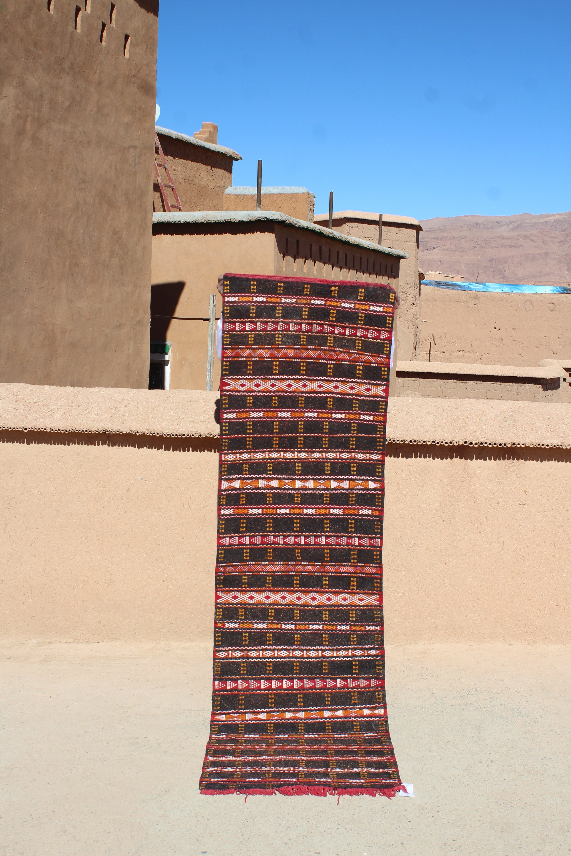Minimalist rug 4x3 Feet - Moroccan Kilim Rug - Berber Rug - Hand weave Rug  - Red Area Rug - 4.6 X 3.4 Feet