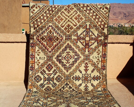 VINTAGE BENI OURAIN - berber moroccan rug, 6x13 rug, minimalist morrocan rug